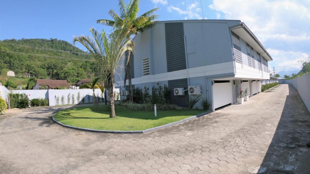 Motel Kalahari Jaraguá do Sul Kültér fotó